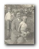 HCU with sons 1930.jpg